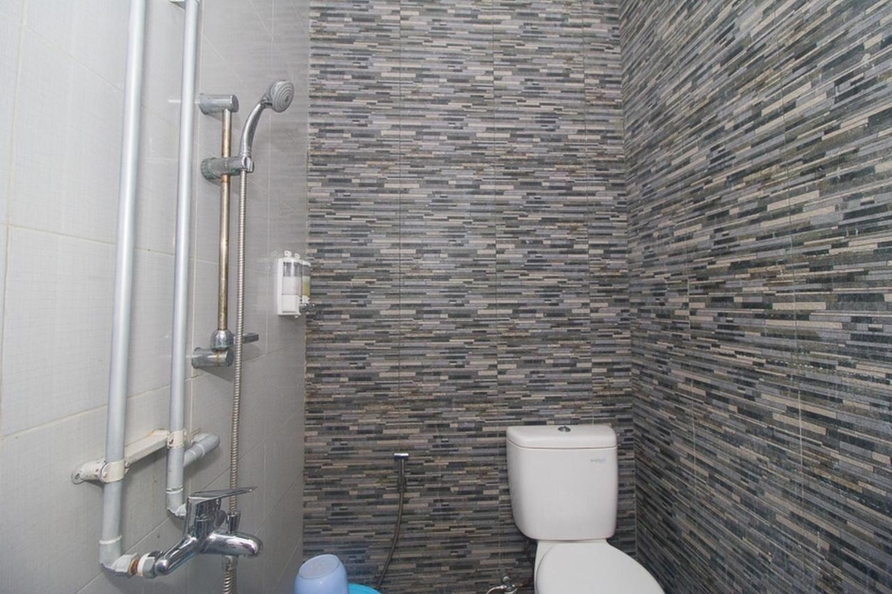 Reddoorz Plus Syariah Near Alun Alun Sampang Sampang (Sampang) Exterior foto